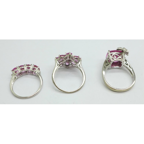 978 - Three silver gem set rings