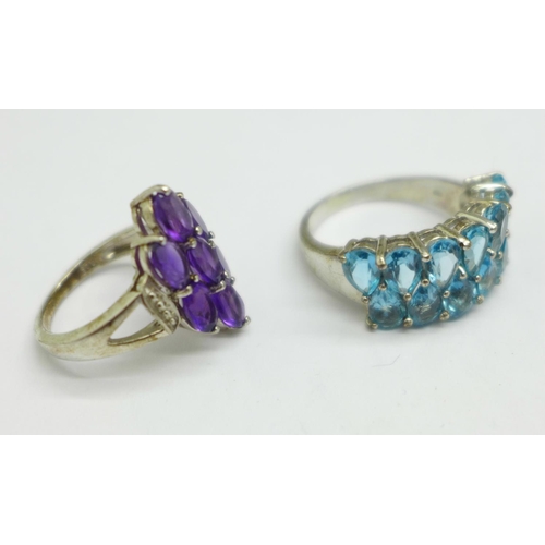 979 - A silver and topaz ring and a silver and amethyst ring