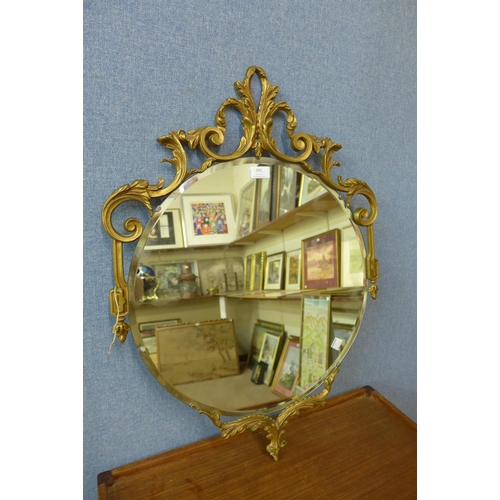 395 - A gilt framed mirror