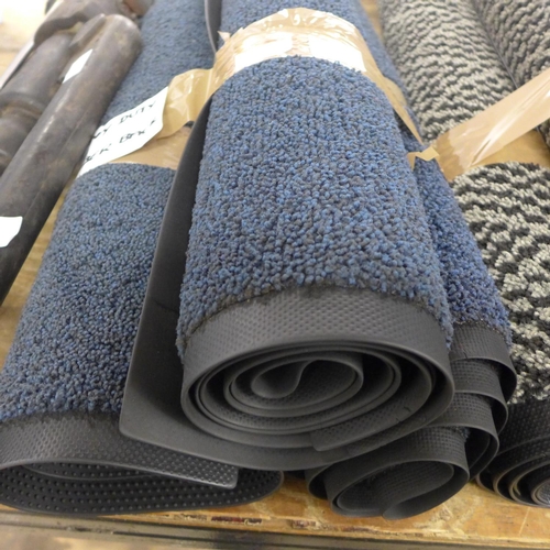 2269 - 3 Dark blue heavy duty rubber back barrier mats - all approx. 5' x 3'