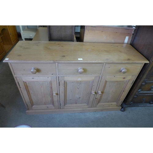 287 - A pine dresser