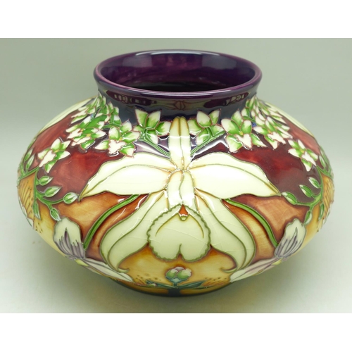 605 - A Moorcroft Queen's Bouquet vase, 36/50, Collectors Club 2002, 11cm, boxed