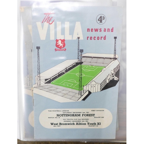 725 - Football programmes:- double game issues, 1961 onwards