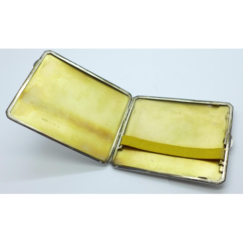 840 - An Art Deco silver cigarette case by S.M. Levi Ltd., hallmarked Birmingham 1936, weight 139g