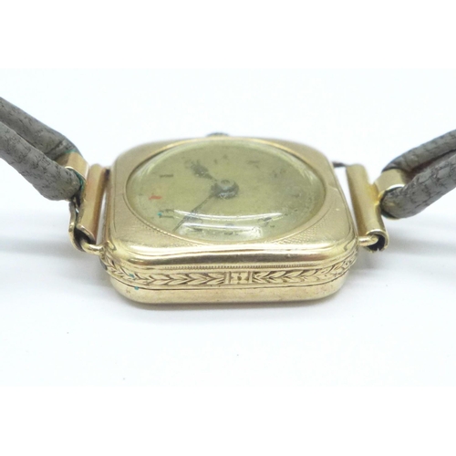 1008 - A lady's 9ct gold Art Deco wristwatch with Arcadia lever movement