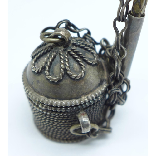 1055 - An early 20th Century Fende Kohl pot, possibly Oman, tests as silver