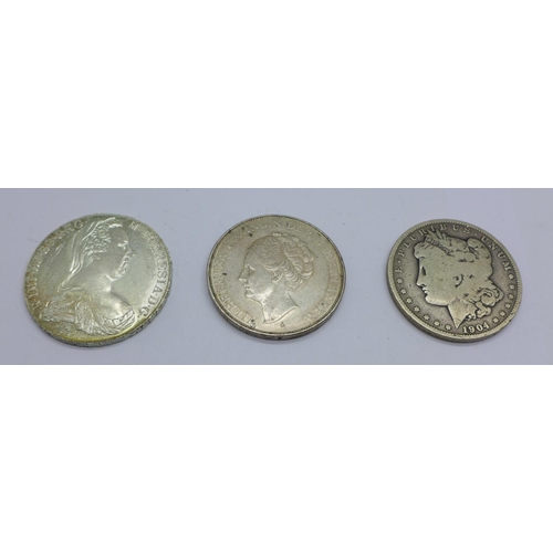 1122 - Three silver coins:- US 1904 dollar, Netherlands 2 1/2G and an Austrian Maria Theresa Thaler