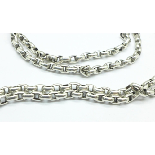 1127 - A silver long guard chain, 81g