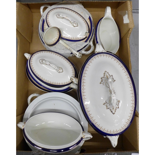 1174 - Wedgwood Imperial Porcelain tureens and vegetable serving dishes, gravy boat, etc. **PLEASE NOTE THI... 