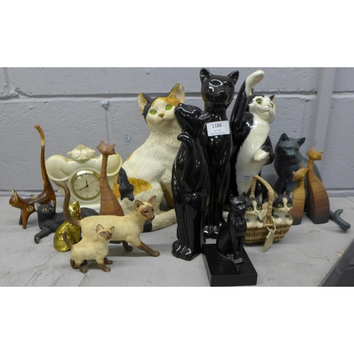 1188 - A collection of cat figures **PLEASE NOTE THIS LOT IS NOT ELIGIBLE FOR POSTING AND PACKING**