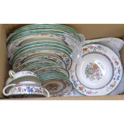 744 - Copeland Spode Chinese Rose china, six setting, 10½