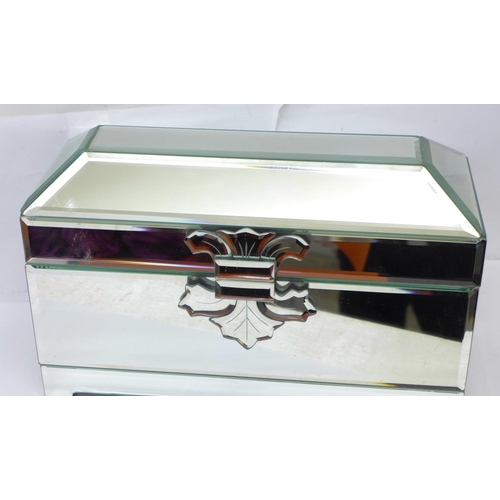 788 - A large mirrored jewellery casket, 38cm