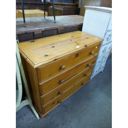 288 - A pine chest of drawers