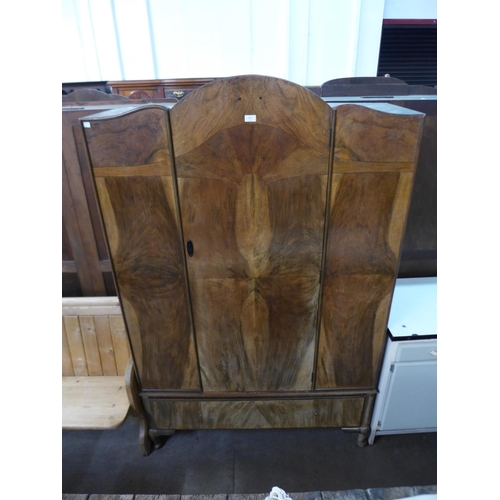 290 - An Art Deco walnut wardrobe