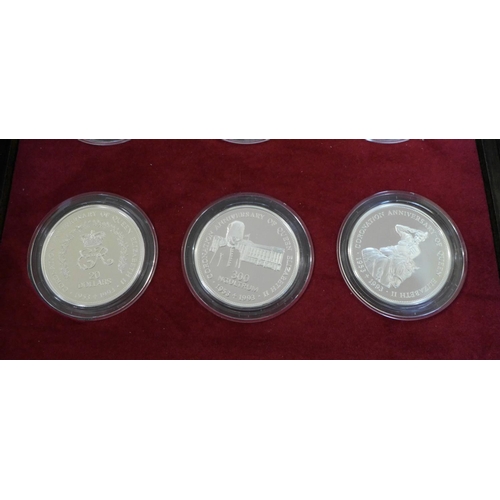 835 - A Royal Mint .925 silver proof coin set, Queen Elizabeth II 40th Anniversary Coronation Collection, ... 