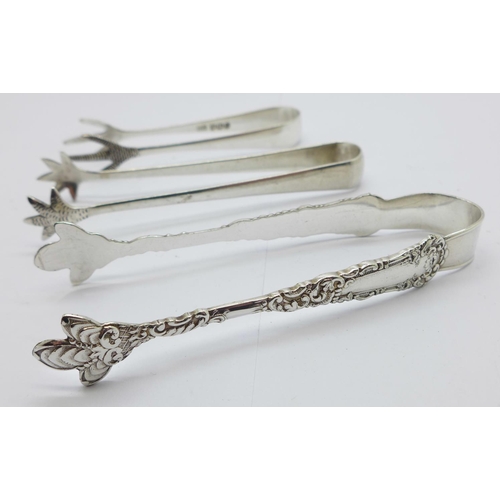 845 - Three pairs of 'chicken feet' sugar nips, tongs, two hallmarked for W.H. Collins, Birmingham 1938 an... 