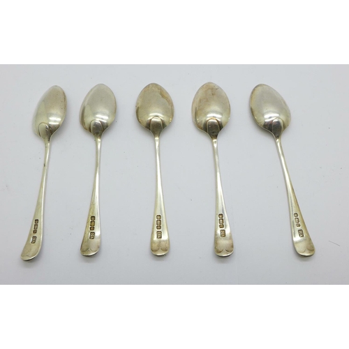 851 - Five silver teaspoons, Sheffield 1903, 53g