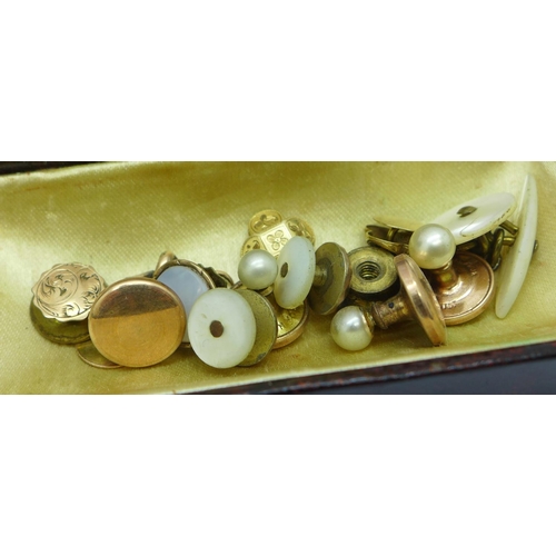 899 - Cufflinks and studs, some rolled gold