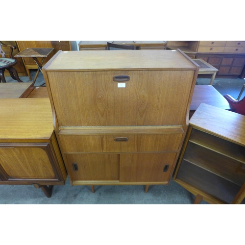 112 - A teak bureau