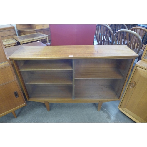 113 - A teak bookcase