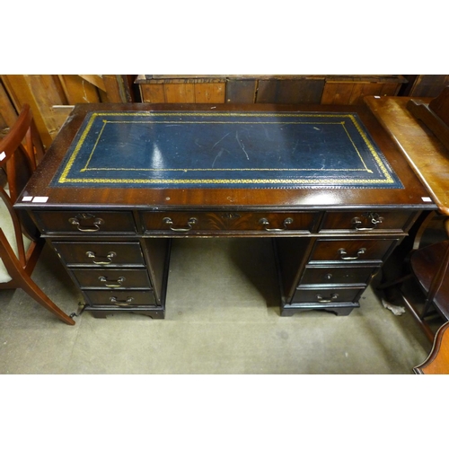 164 - A mahogany pedestal desk