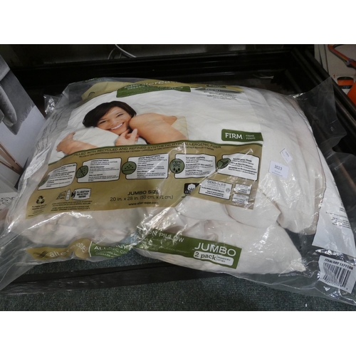 3023 - Two 300Tc Organic Cotton Pillows (205-30) * This Lot Is Subject To Vat