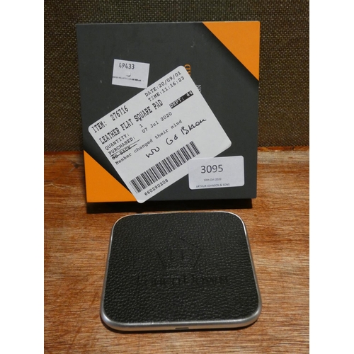 3095 - Leather Flat Square wireless charging Pad   (205-274) * This Lot Is Subject To Vat