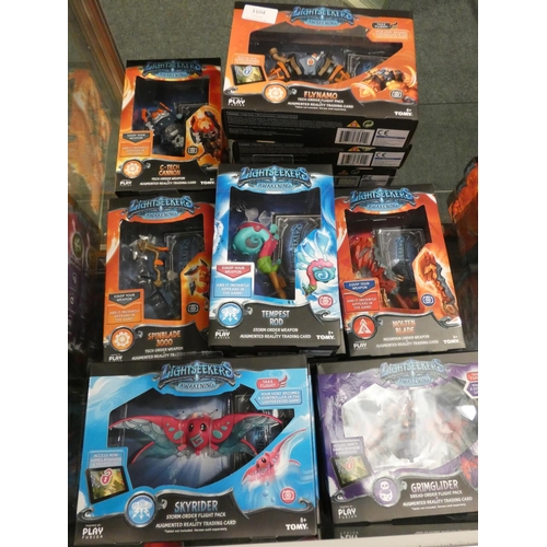 3104 - Eighteen Tommy Lightseekers Awakening figures