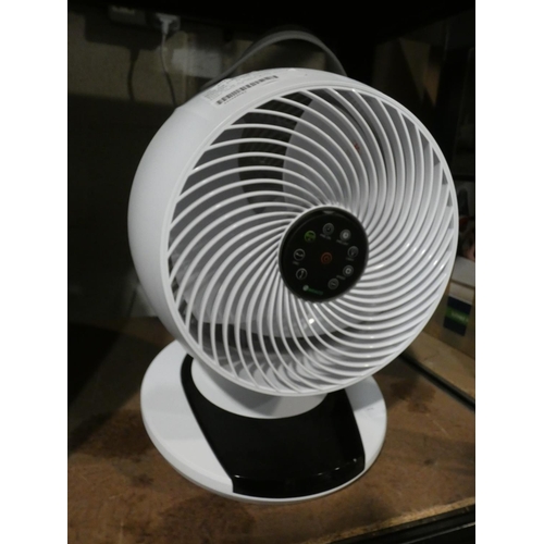 3162 - Meaco Air Circulating Fan - with remote (205-89) * This Lot Is Subject To Vat