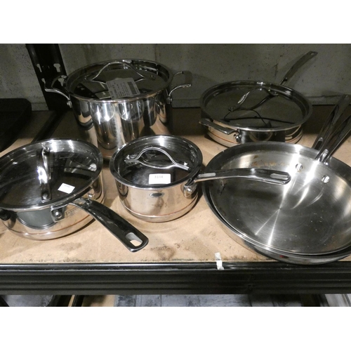 3184 - Ks Stainless Steel Cookware Set  (205-474) * This Lot Is Subject To Vat