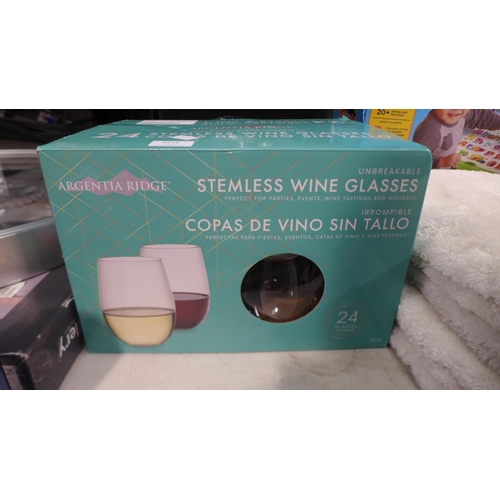 3259 - Stemless Plastic Wine Glasses     (205-224) * This Lot Is Subject To Vat