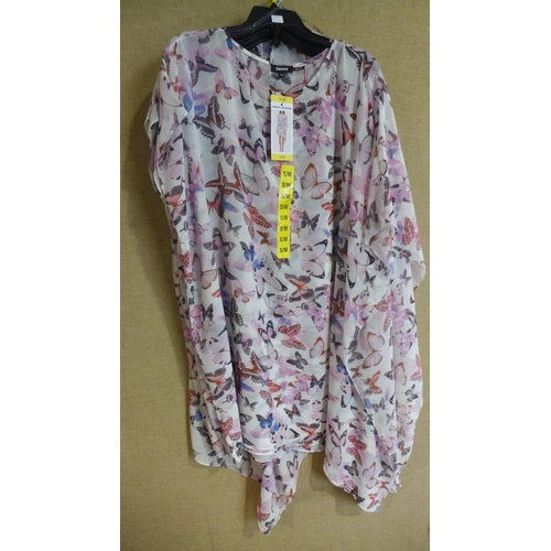 3299 - Five DKNY butterfly print lady's beach kaftan (size S/M) * This lot is subject to VAT