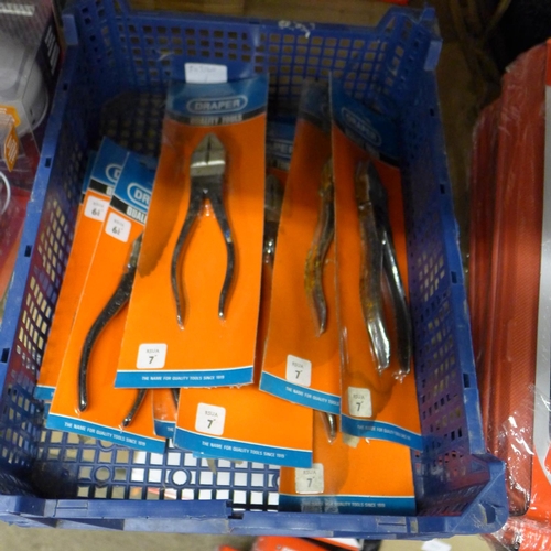 2206 - Crate of 12 pairs of Draper pliers - 6 x 7