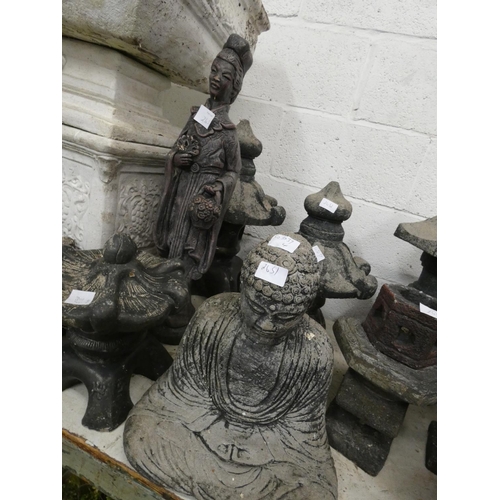 2651 - Sitting Buddha figure, Japanese lady figure