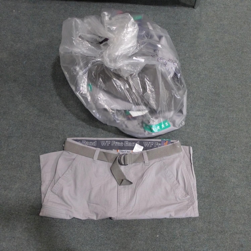 3328 - Ten pairs of men's shorts - size 38 - various styles * This lot is subject to VAT