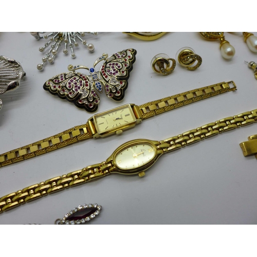 1130 - Costume jewellery and wristwatches