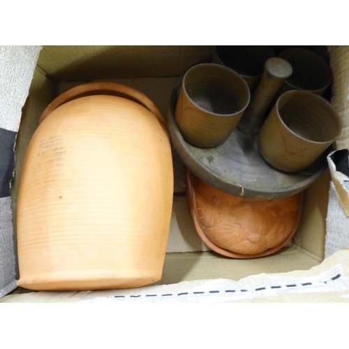 1227 - A collection of stoneware pottery including a chicken brick **PLEASE NOTE THIS LOT IS NOT ELIGIBLE F... 