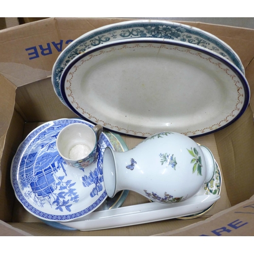 1237 - A box of mixed china including Spode Blue Room collectors plates, two Mason's plates and a Beswick m... 