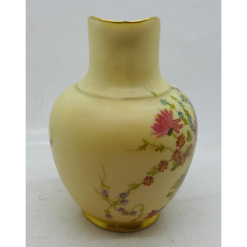 643 - A Royal Worcester jug, 1094 mark, 12cm