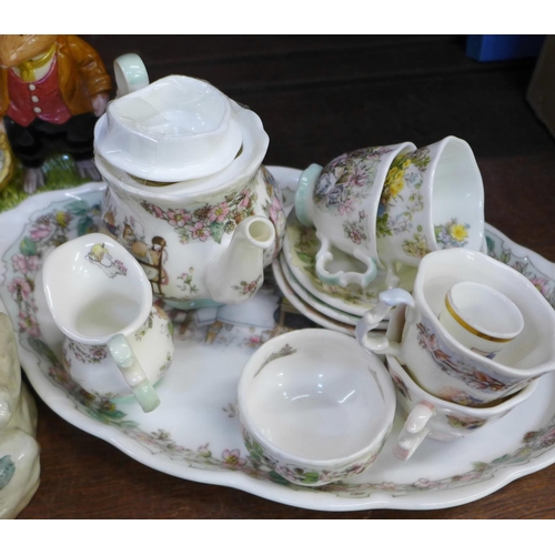 686 - Three Royal Doulton Brambly Hedge figures and a miniature tea service