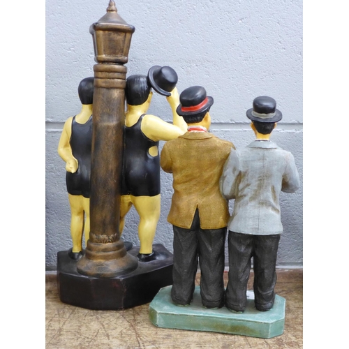 828 - Laurel and Hardy figures