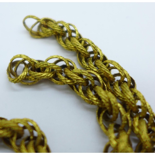 958 - A Georgian gilt metal chain, (no fastener)