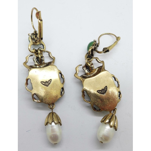 988 - A pair of scarab beetle earrings