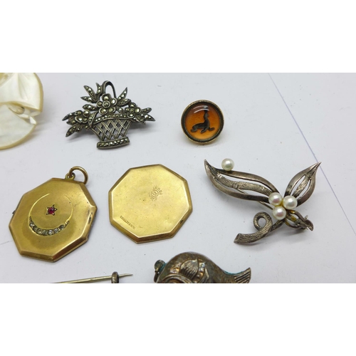 995 - A silver and blue enamel bird brooch, four other brooches, etc., locket a/f