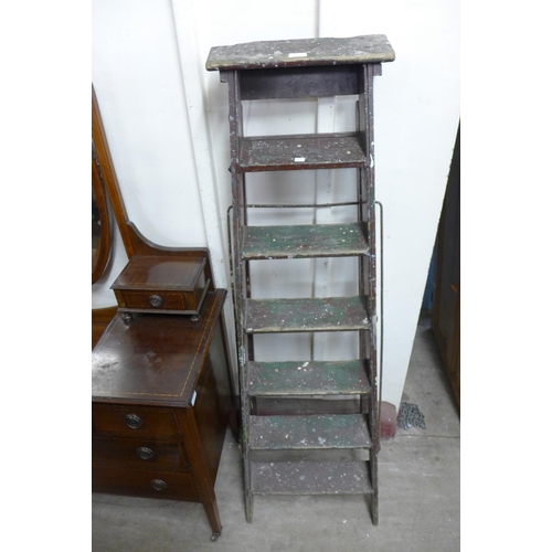 Lot 355       