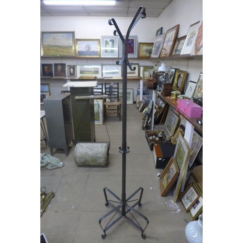 Lot 386       