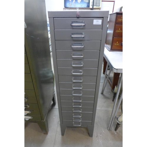 Lot 391       