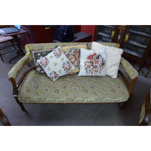 98 - A Victorian inlaid rosewood salon settee and pair of similar tub chairs