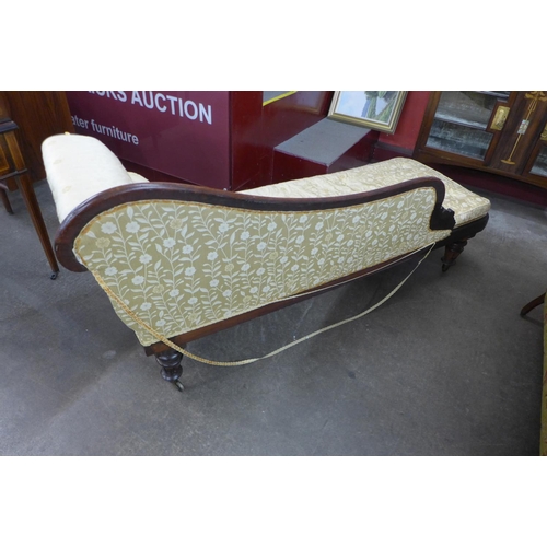 97 - A Regency rosewood and upholstered chaise longue