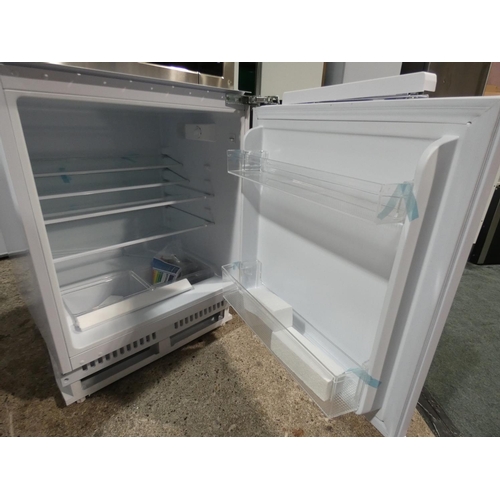 3266 - A Prima integrated under counter fridge (PRRF100)